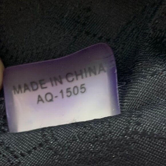 Michael Kors Camden Drawstring Tassel Bag Black Pebbled Leather - Picture 11 of 14